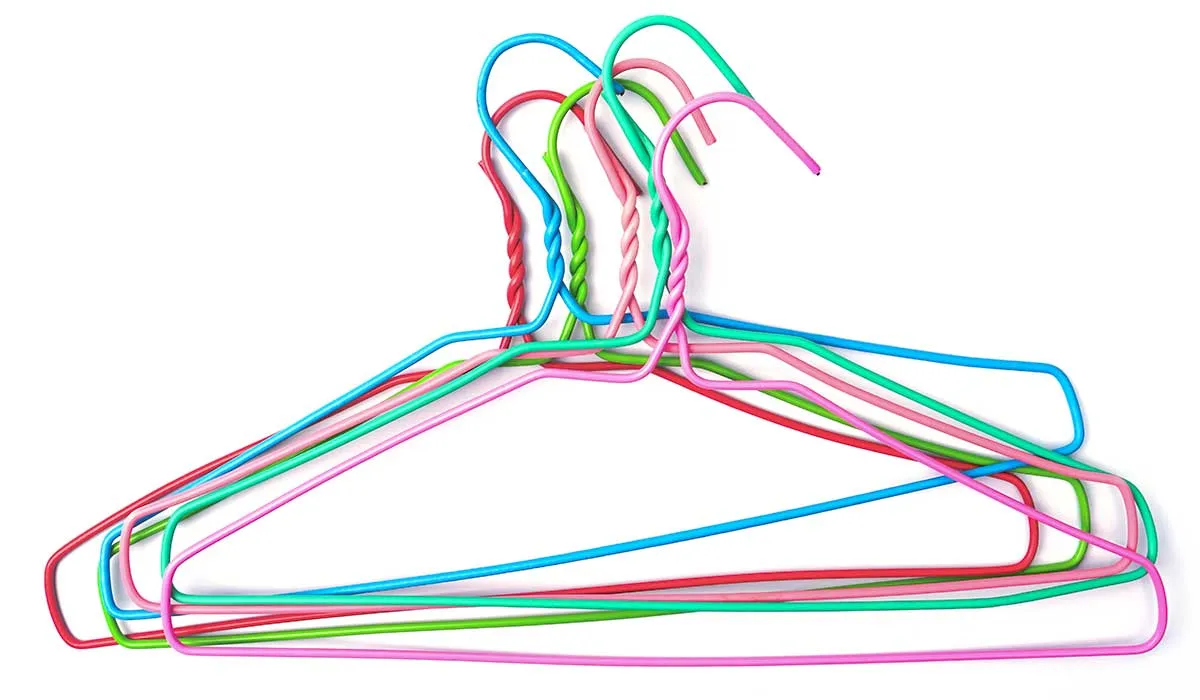 nuevo uso para los ganchos de ropa