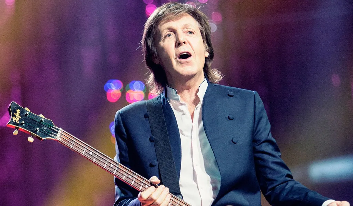 Paul McCartney todo lo que quiere es amor...