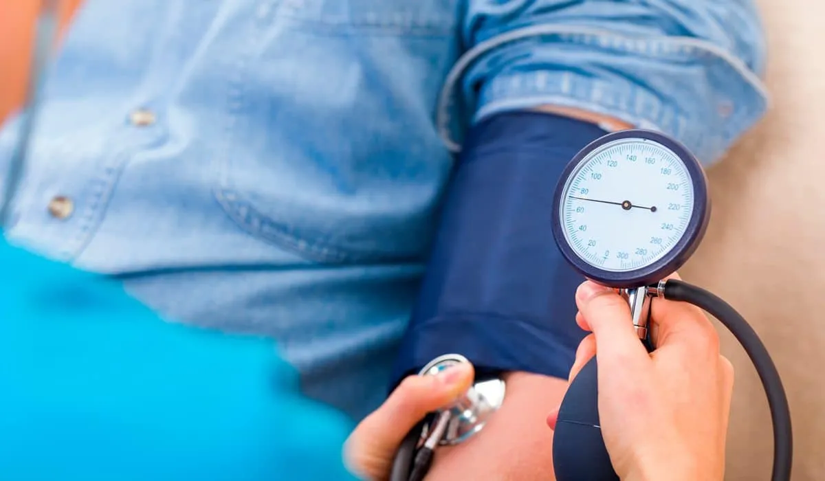 Terapia para hipertensión y diabetes hecha por doctores mexicanos