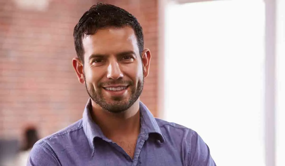 El hombre de los modales perfectos