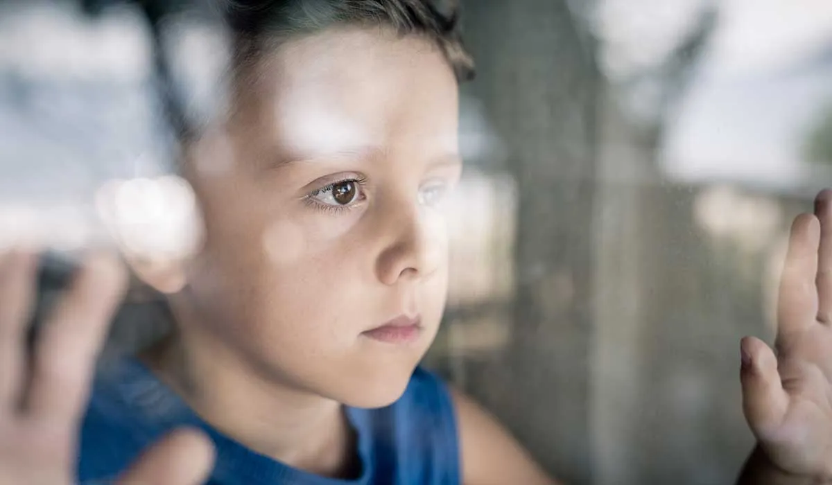 Owen, un niño con autismo regresivo que se perdió