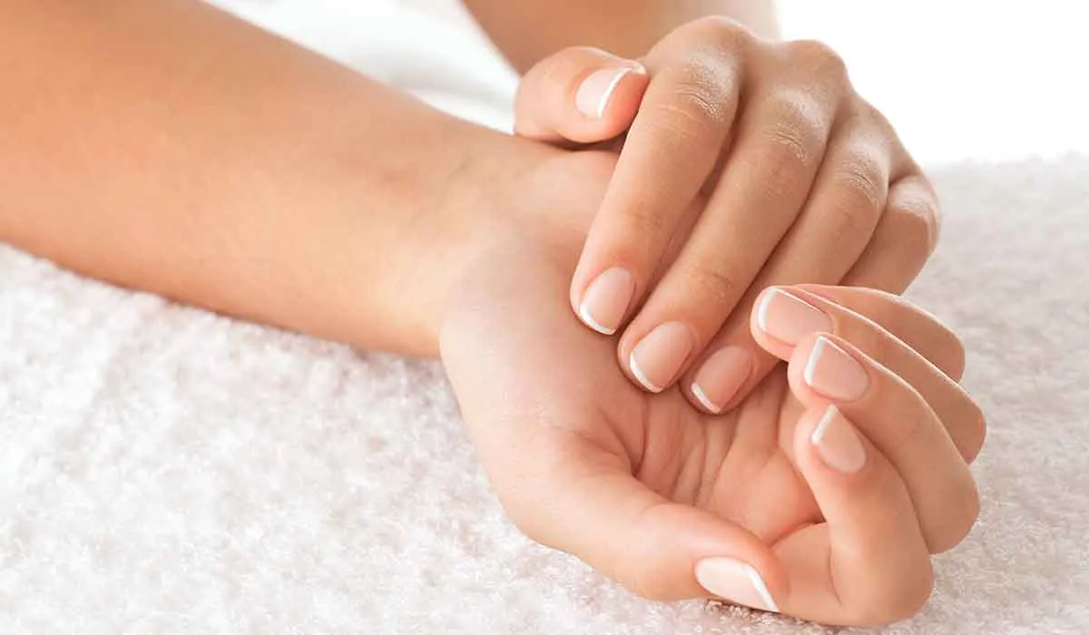 uñas fuertes y saludables con comida