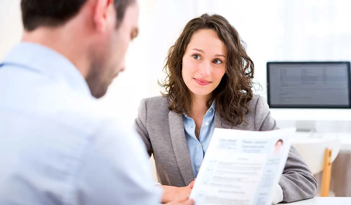 consigue ese empleo que quieres usando tu cerebro en la entrevista