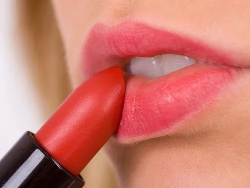 lapizlabial