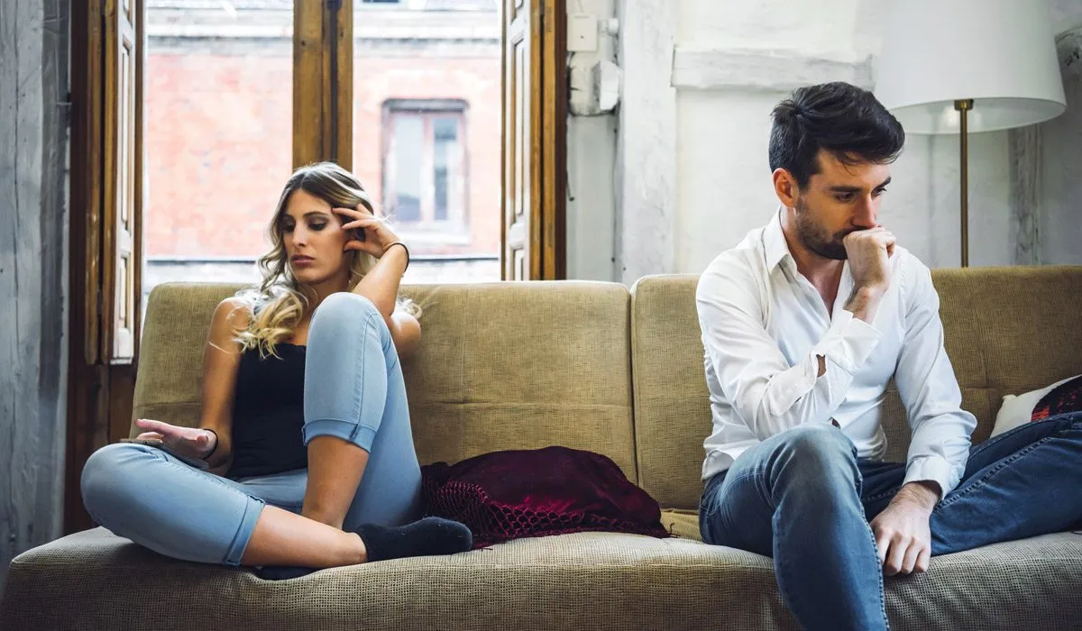 cuidado con los secretos que cuentas a tus amigas