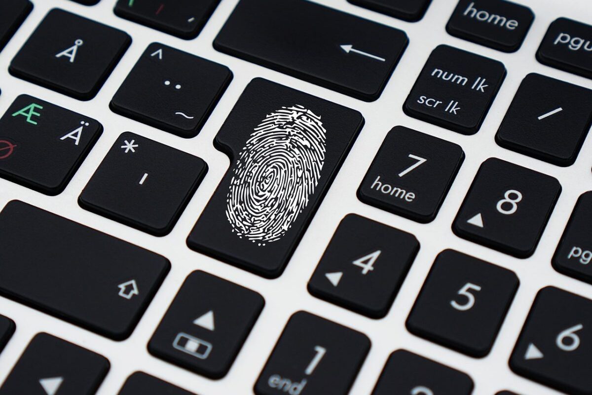 Robo-de-identidad-sele
