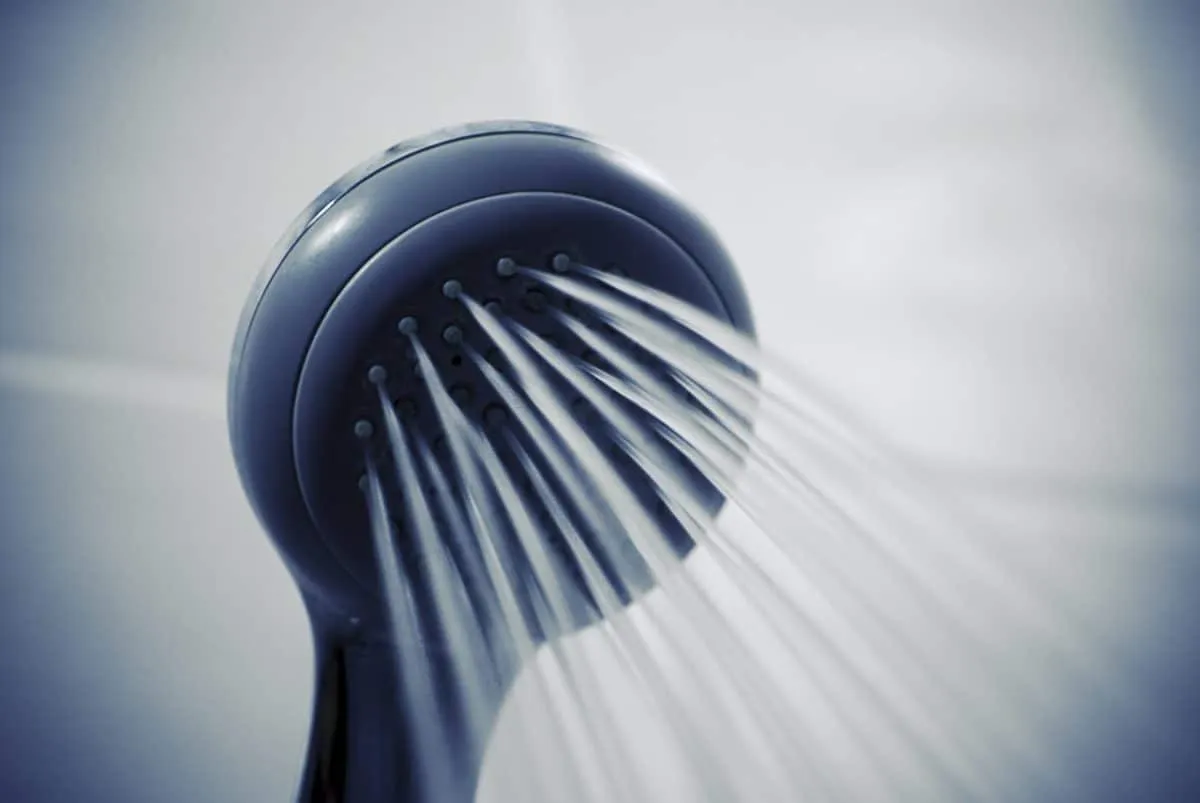bañarse diario hace daño-sele