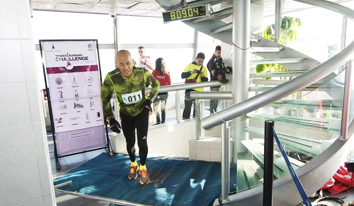El IPN al Campeonato Mundial de subir escaleras