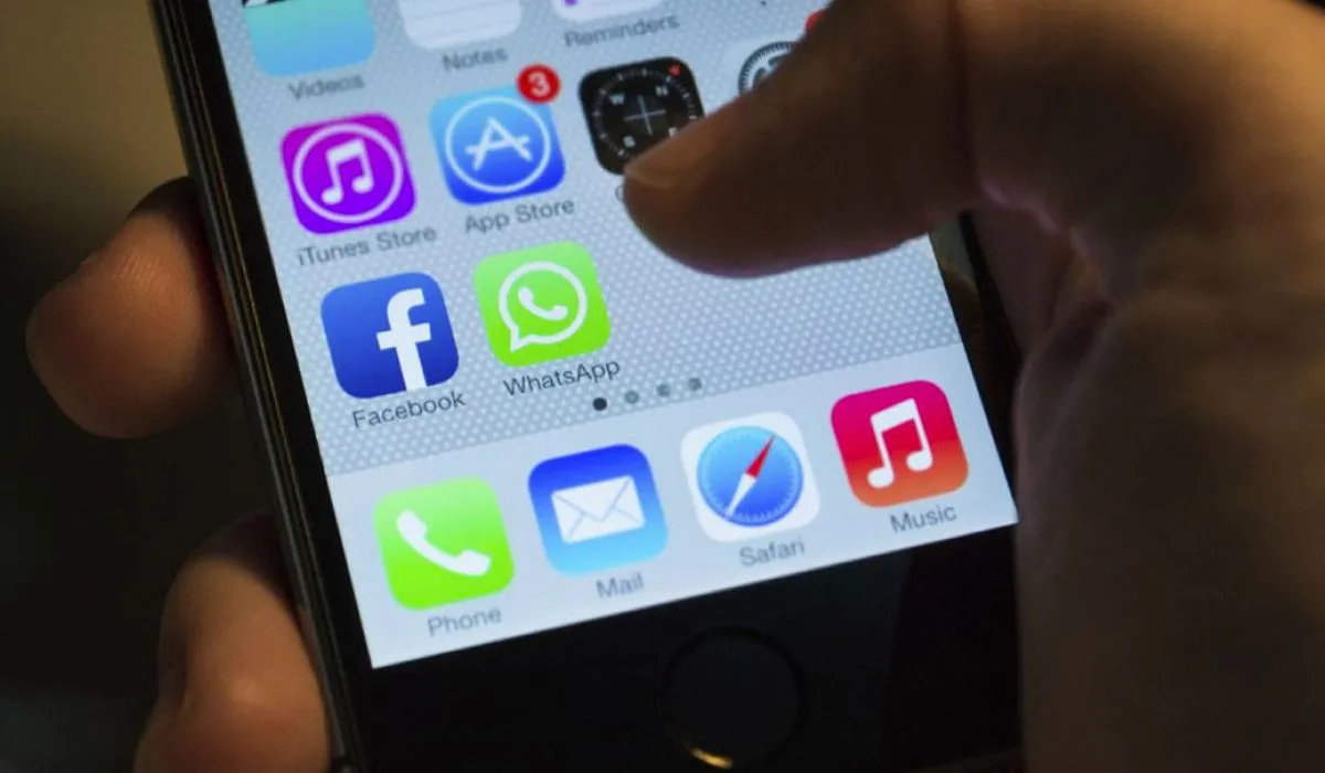 Borra los mensajes de "whats" antes de que los lea