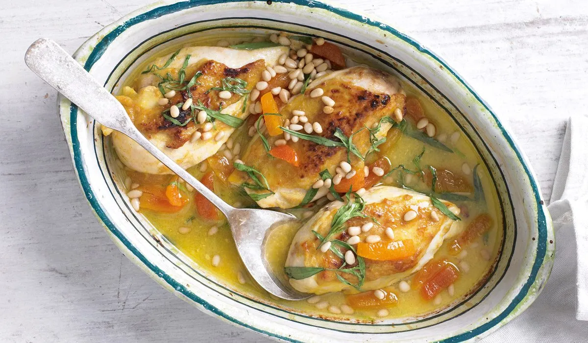 Pollo al estragón con salsa ácida de chabacano