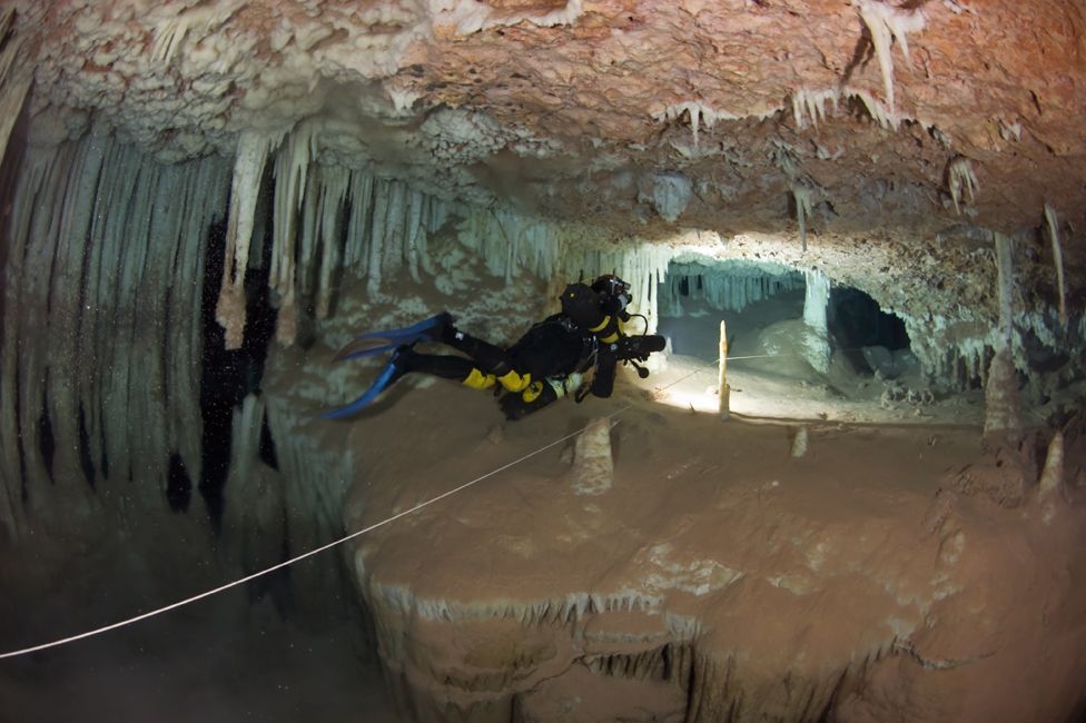 60 horas de angustia atrapado en cueva submarina