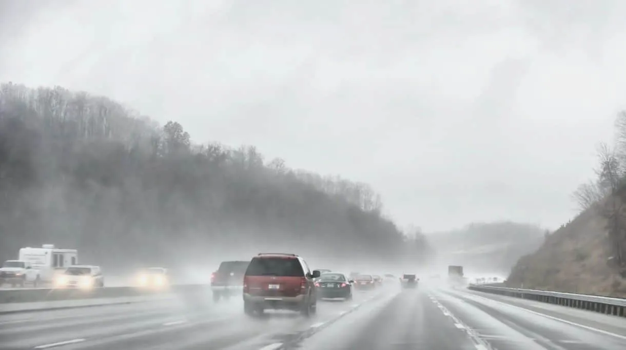 Claves para evitar accidentes viales por lluvia