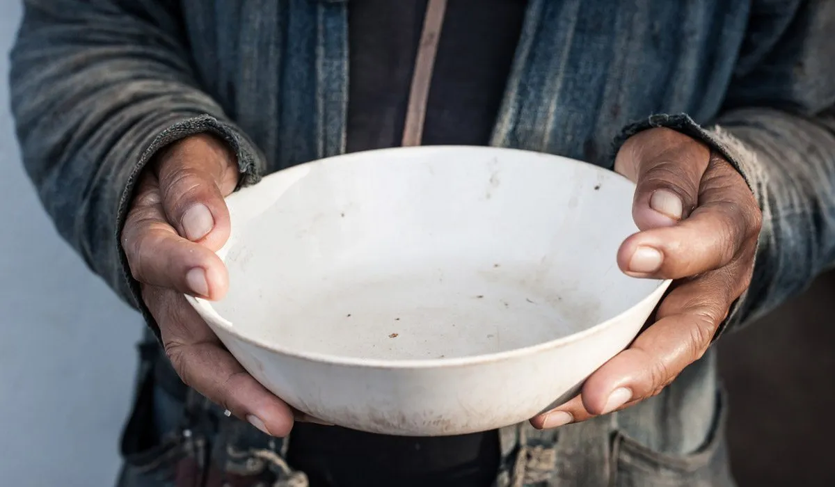 Francia premiada por dar comida a los pobres