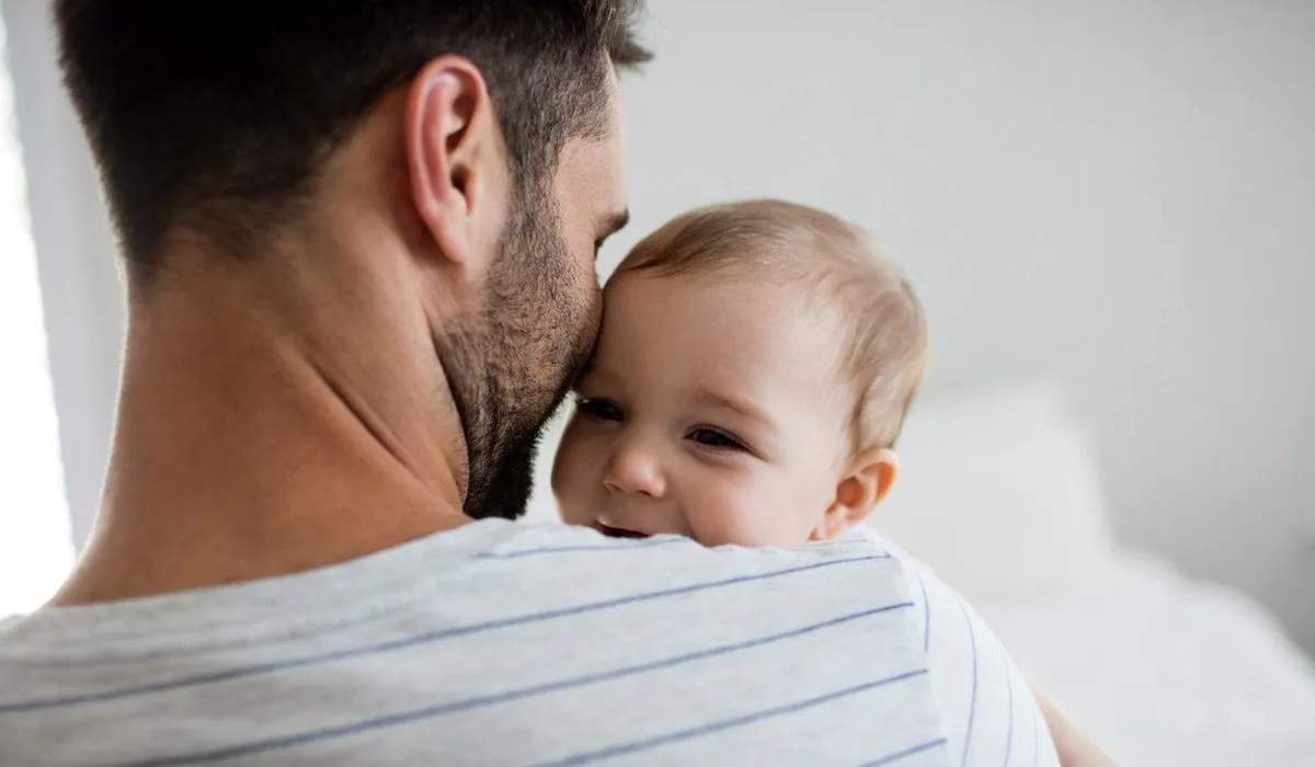 Licencia de paternidad, sin importancia en México