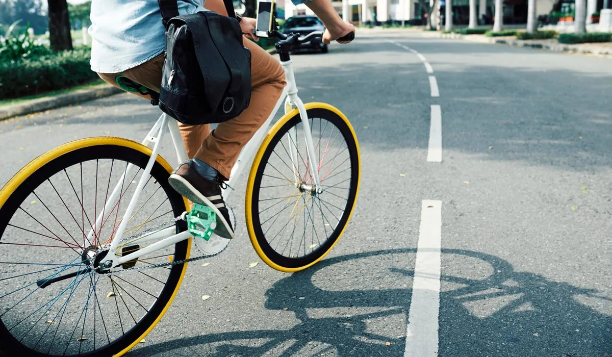 ¿Sabes cuáles son las obligaciones de un ciclista? ¡Conócelas!