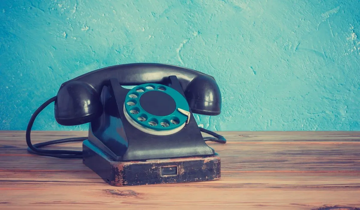 Los deleites y las historias que guarda el directorio telefónico