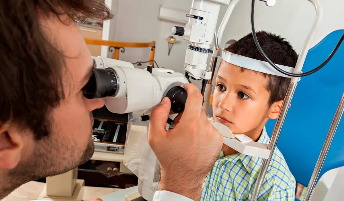 La discapacidad visual en niños puede prevenirse o curarse