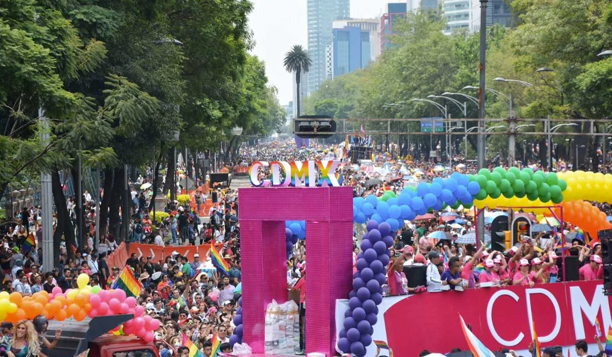 Todos los colores salen a las calles, vuelve la marcha del orgullo