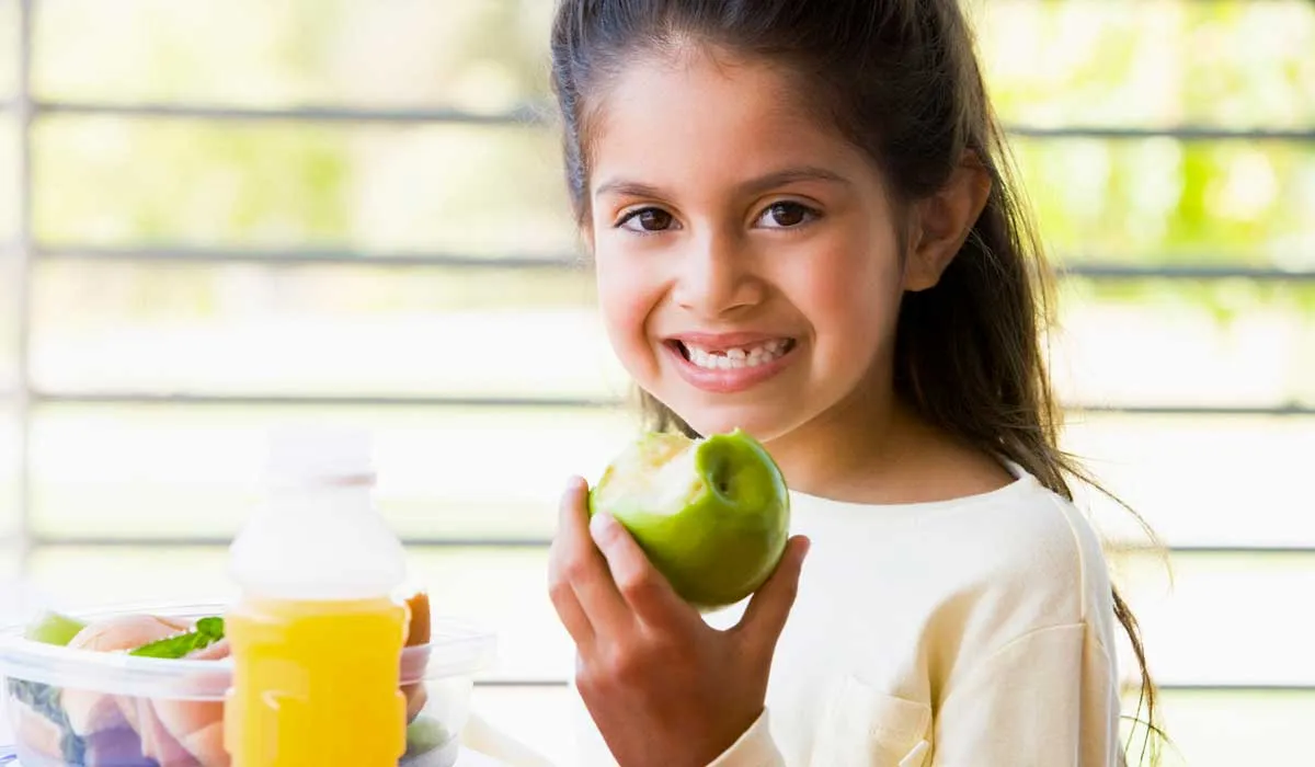 Cómo proteger los dientes de tus hijos en este regreso a clases