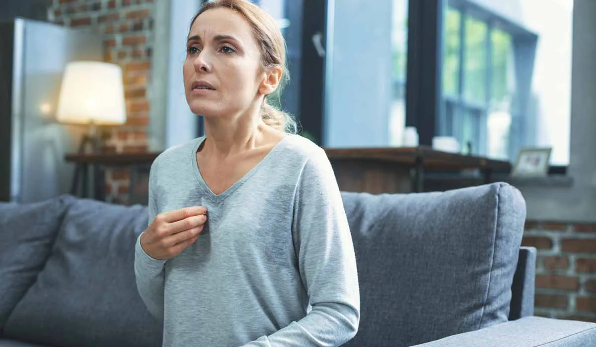 Relación entre los sofocos de la menopausia, y los males cardíacos