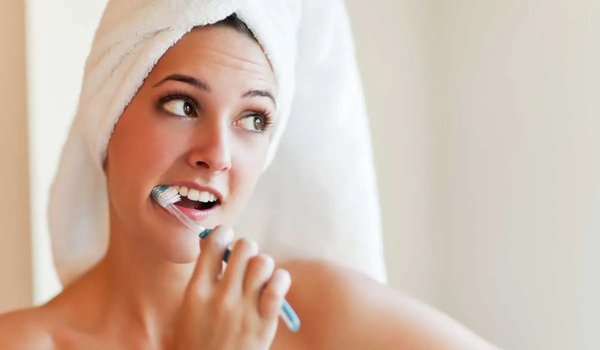 si te sangra la boca cuando te cepillas