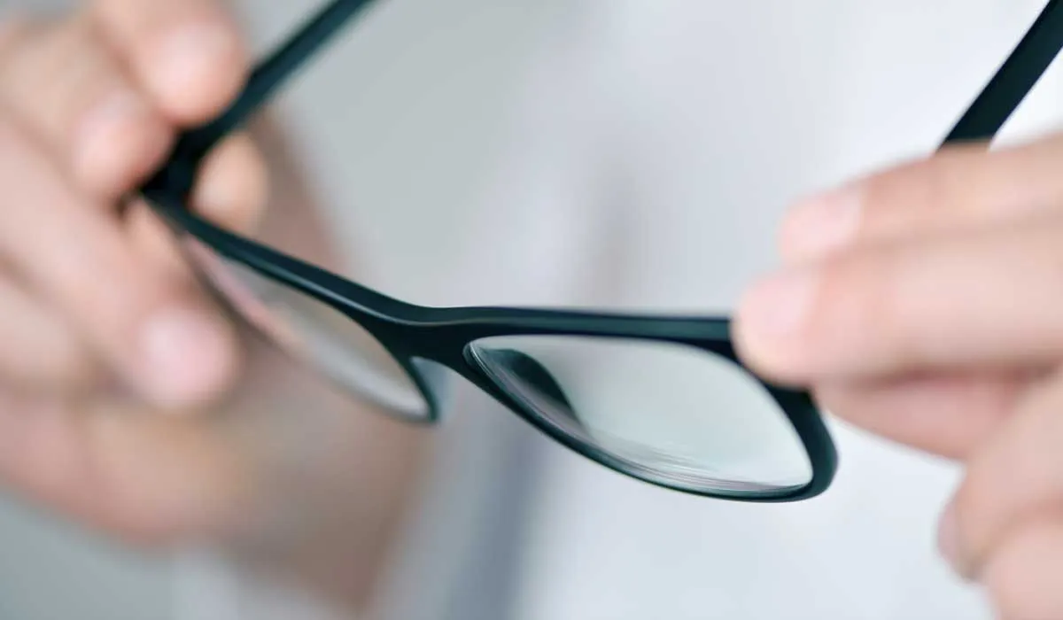 diferencia entre lentes bifocales y progresivos