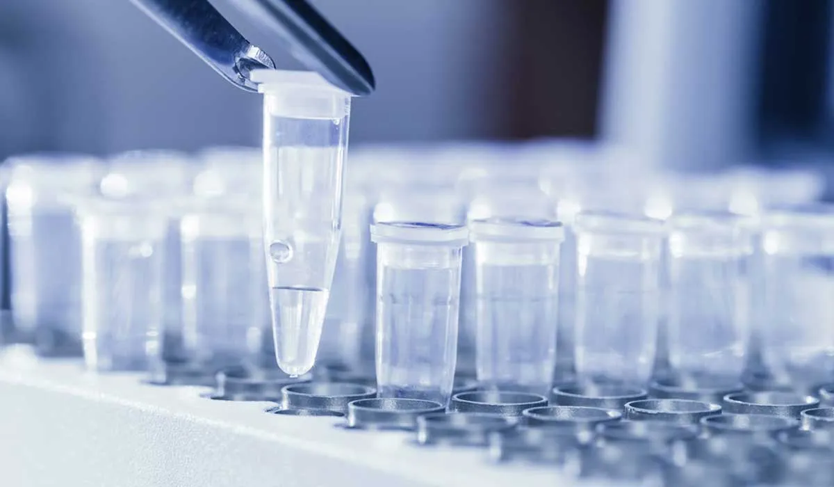 Creó a dos bebés genéticamente modificados resistentes al VIH