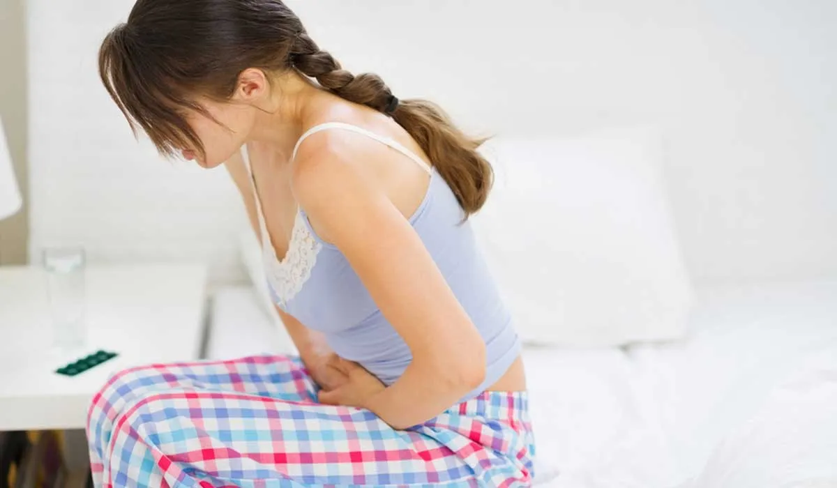 el dolor en el estómago era muy fuerte