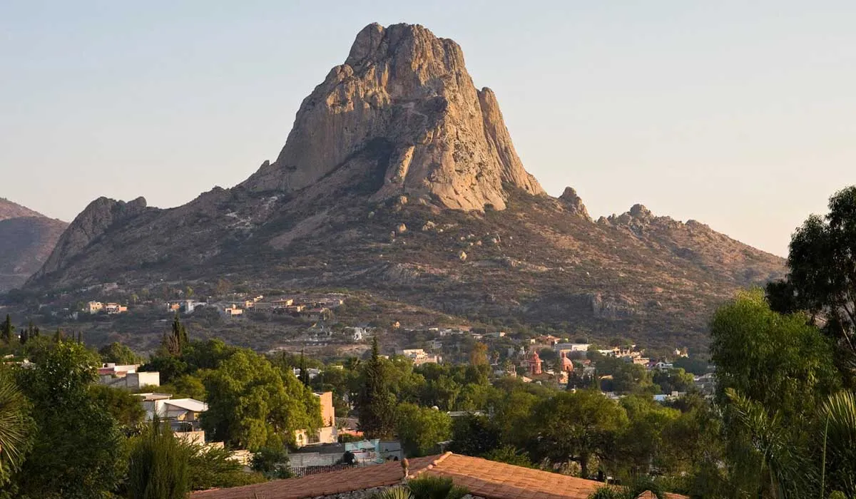 qué encontrar en la Peña de Bernal