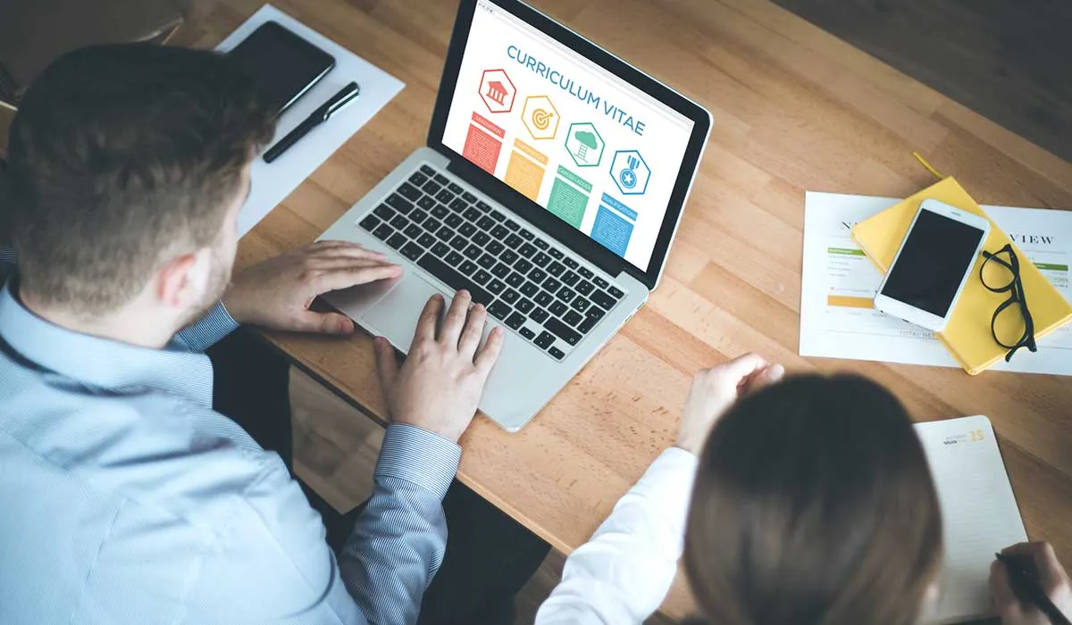 qué formato usar para tu currículum