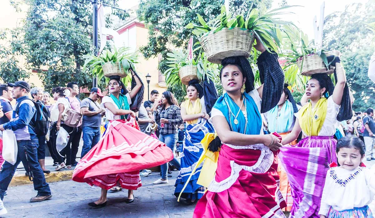 vive la guelaguetza