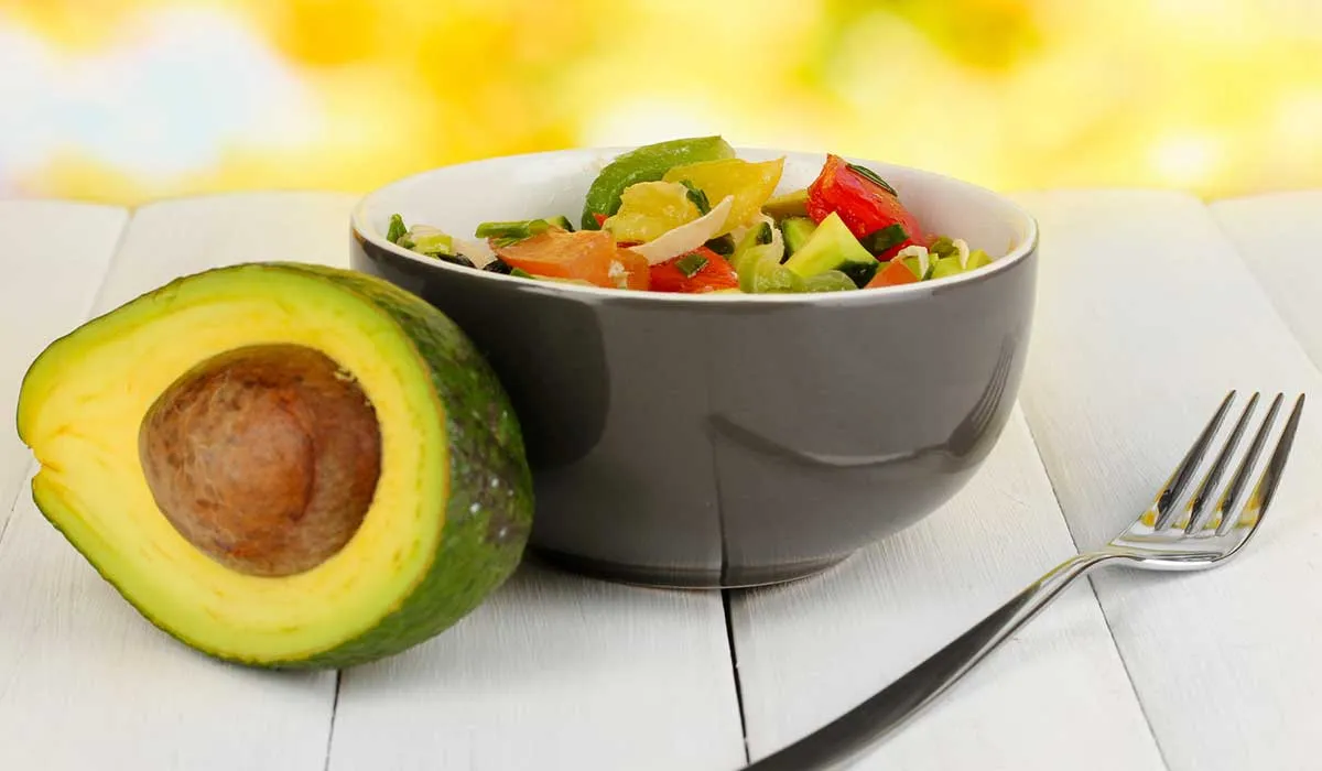 disfruta el aguacate