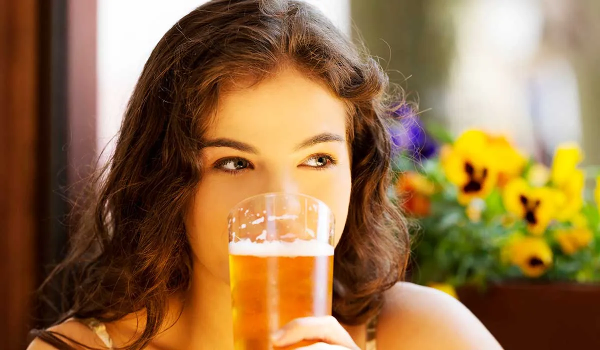 tu cerveza puede hacer maravillas por tu cabello