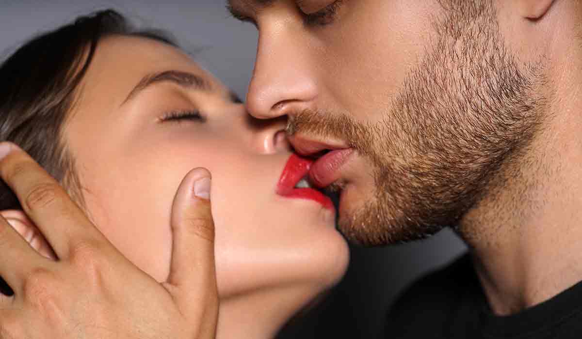 enfermedades que te puedes contagiar por los besos