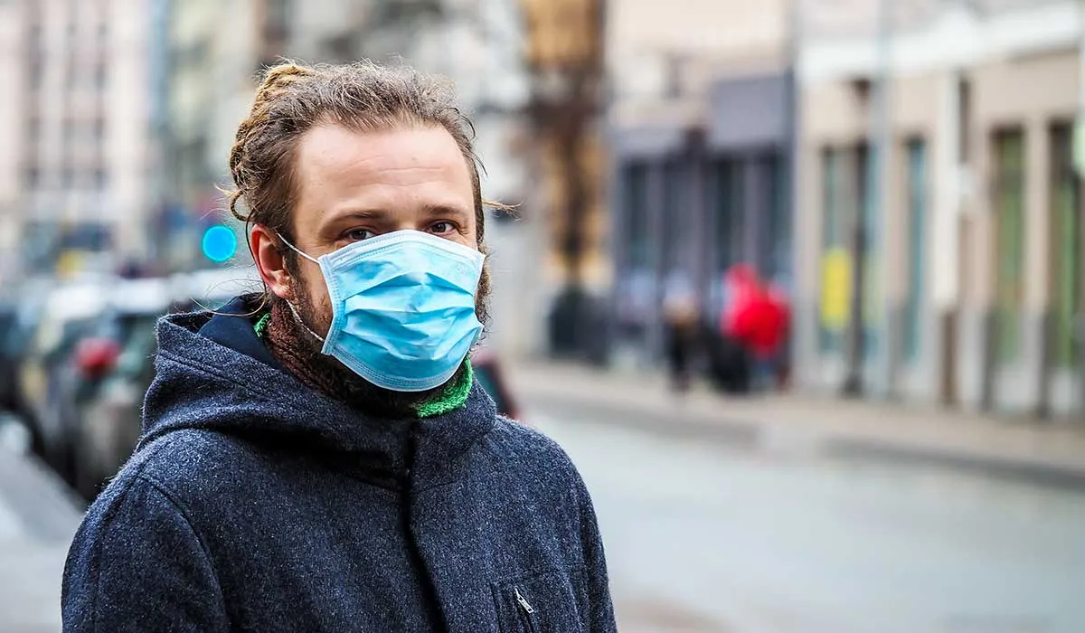 persona discriminada por coronavirus