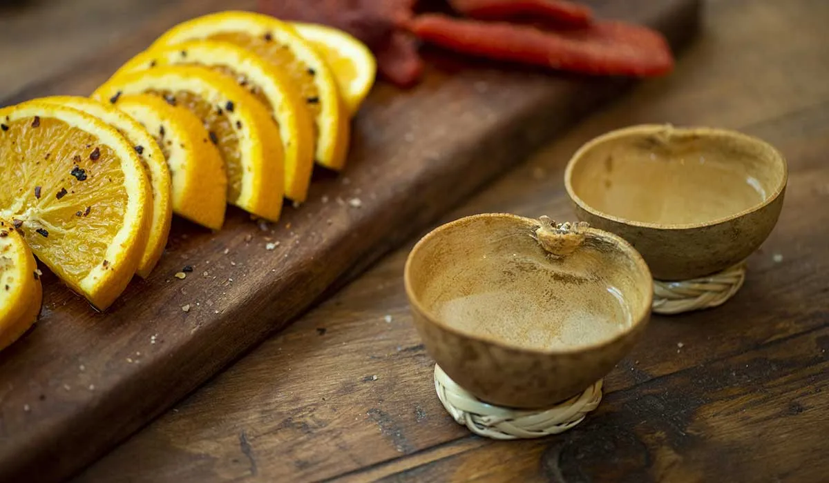 cómo probar el mezcal por primera vez