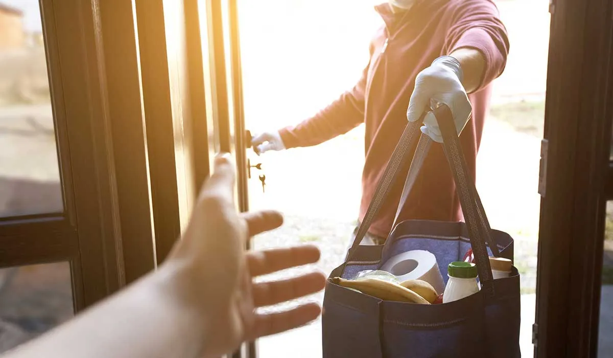 despensas para los necesitados para la pandemia