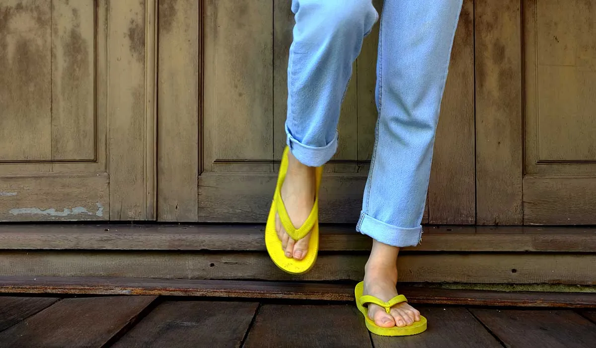 esto te puede pasar por usar chanclas