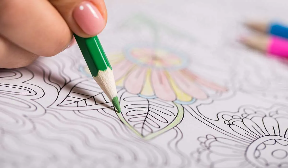 beneficios de colorear en los adultos
