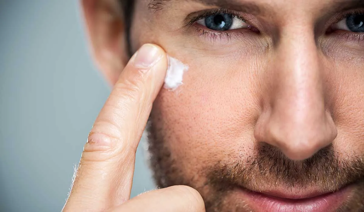 afecciones comunes en la piel de los hombres