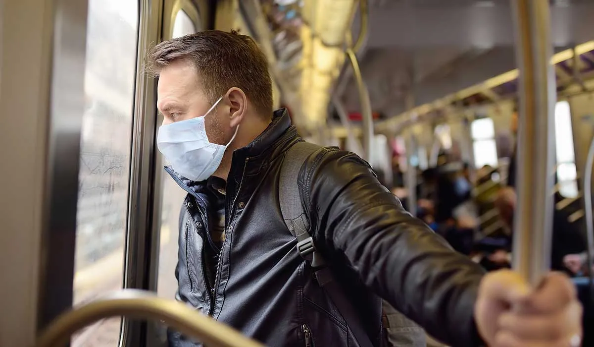 50,000 bacterias en el metro de la ciudad