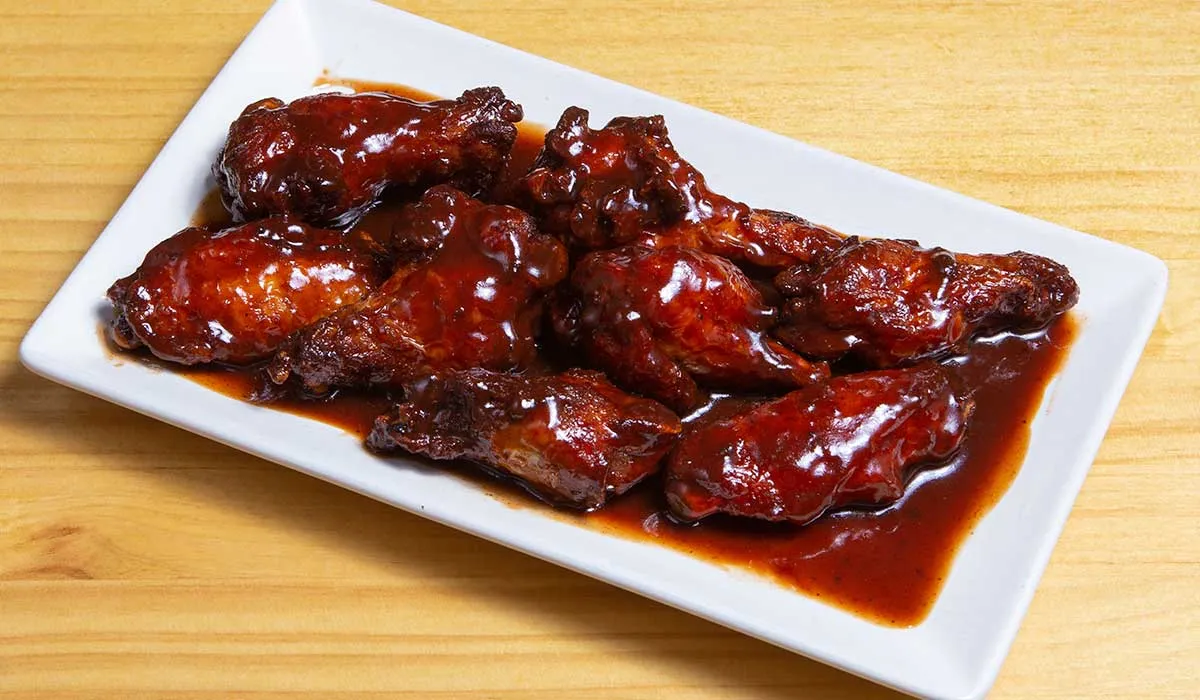 conoce la historia de las alitas búfalo