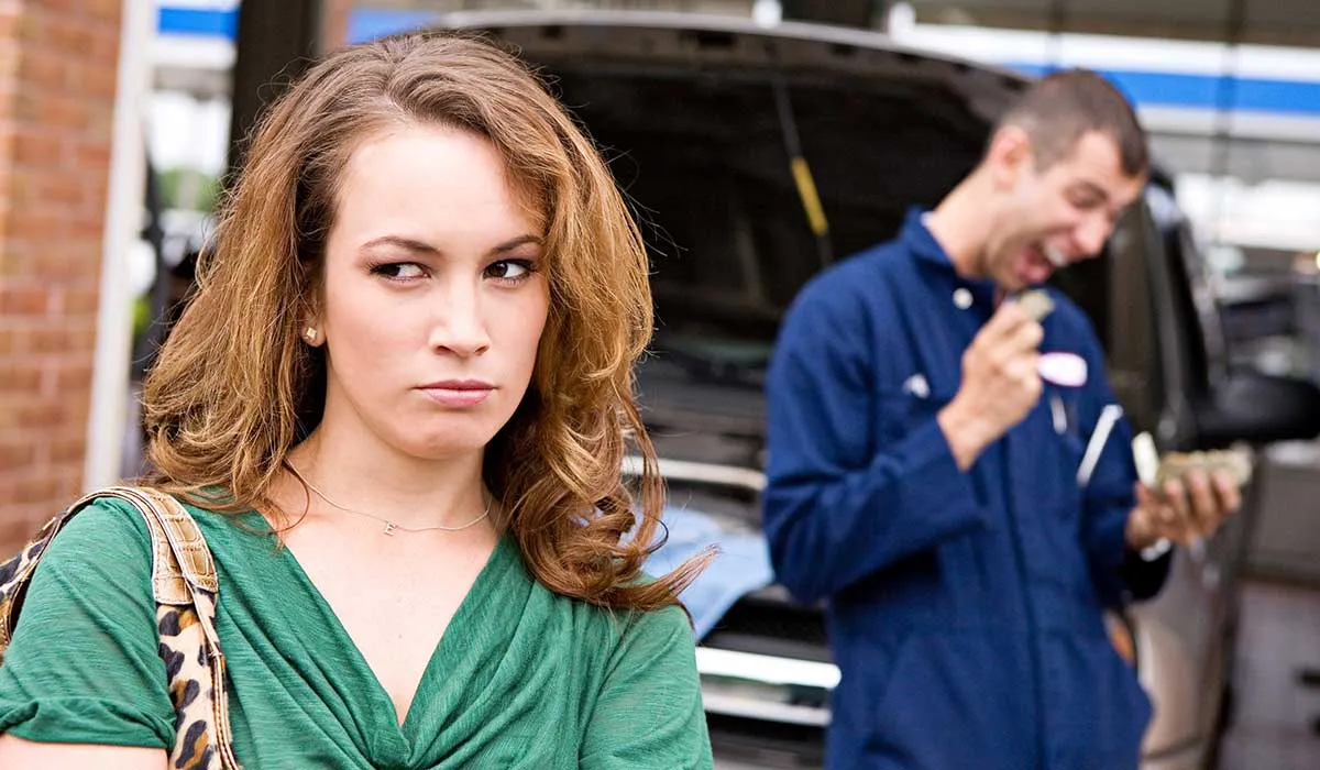 un auto se presta para muchas estafas