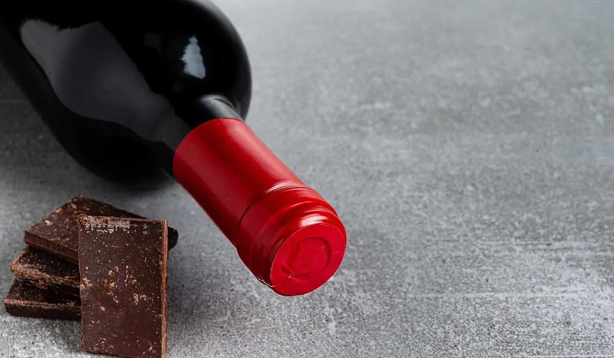 rica combinacion de vino y chocolate
