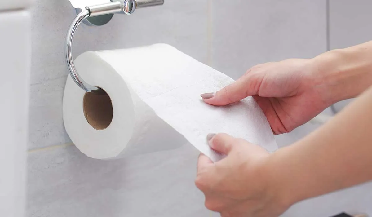 por qué el papel higiénico es blanco