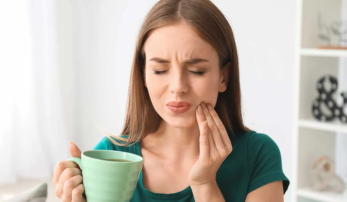 causas de la sensibilidad en los dientes después de ir al dentista