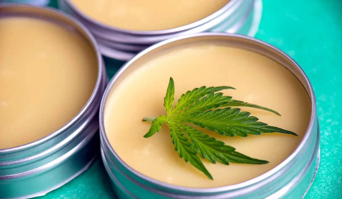 crema hecha con cannabidol para el dolor