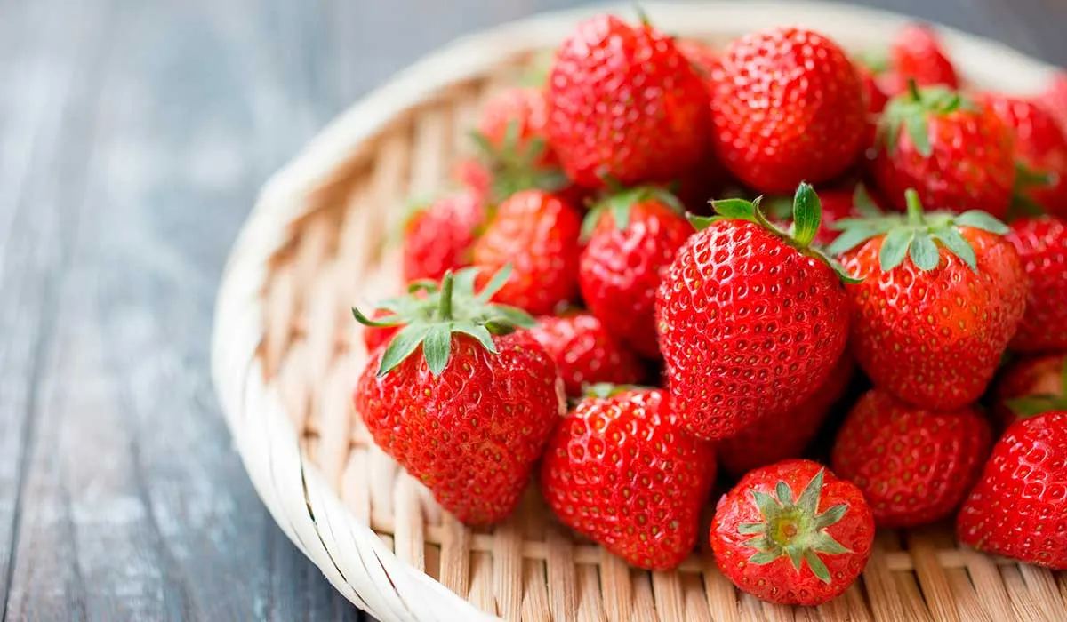 estas frutas te ayudan con tu peso