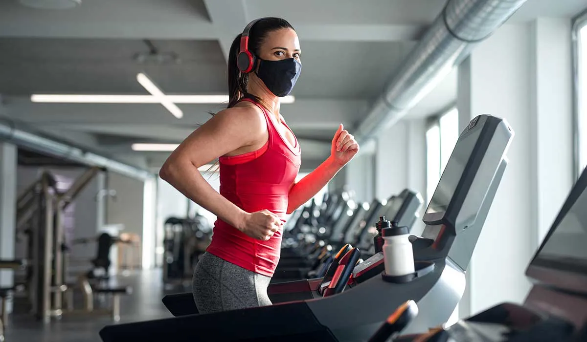 durante el ejercicio intenso aumenta el número de aerosoles