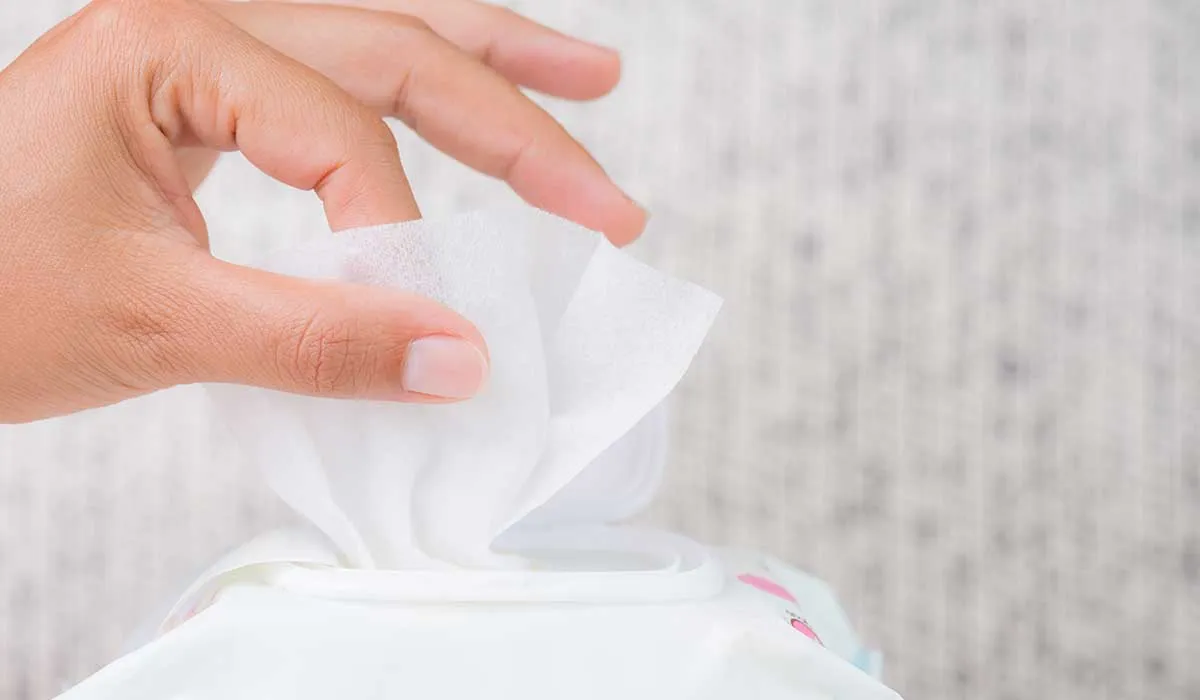 mira todo lo que puedes hacer con las toallitas húmedas para bebé